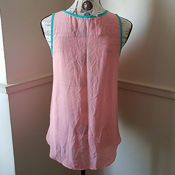 Pink Hi-Lo Top - Picture 3 of 5